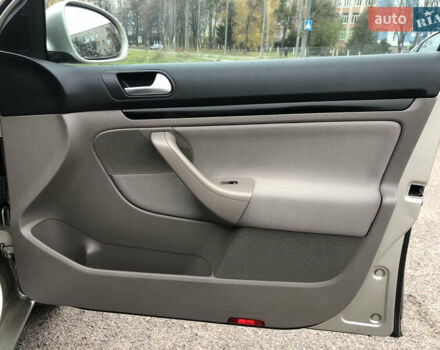 Бежевый Фольксваген Гольф, объемом двигателя 1.4 л и пробегом 152 тыс. км за 8600 $, фото 29 на Automoto.ua