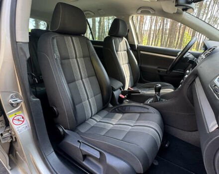 Бежевый Фольксваген Гольф, объемом двигателя 1.6 л и пробегом 240 тыс. км за 8700 $, фото 34 на Automoto.ua