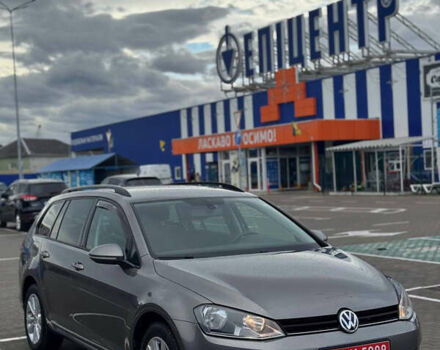 Бежевый Фольксваген Гольф, объемом двигателя 1.6 л и пробегом 215 тыс. км за 11300 $, фото 1 на Automoto.ua