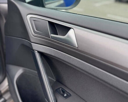 Бежевый Фольксваген Гольф, объемом двигателя 1.6 л и пробегом 215 тыс. км за 11300 $, фото 25 на Automoto.ua