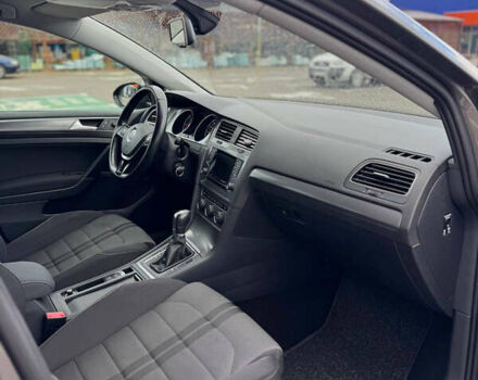 Бежевый Фольксваген Гольф, объемом двигателя 1.6 л и пробегом 215 тыс. км за 11300 $, фото 24 на Automoto.ua