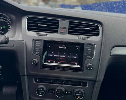 Бежевый Фольксваген Гольф, объемом двигателя 1.6 л и пробегом 215 тыс. км за 11300 $, фото 12 на Automoto.ua