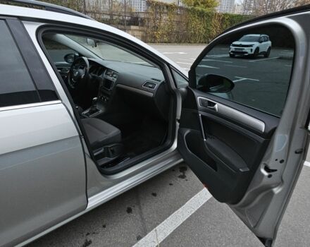 Бежевый Фольксваген Гольф, объемом двигателя 2 л и пробегом 101 тыс. км за 13500 $, фото 7 на Automoto.ua