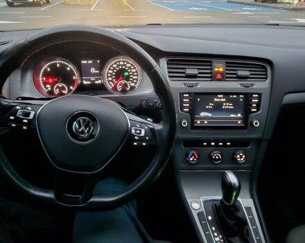 Бежевый Фольксваген Гольф, объемом двигателя 2 л и пробегом 101 тыс. км за 13500 $, фото 9 на Automoto.ua