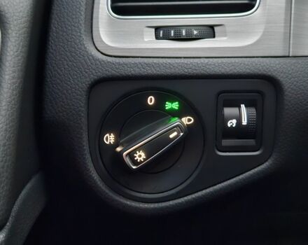 Бежевый Фольксваген Гольф, объемом двигателя 2 л и пробегом 101 тыс. км за 13500 $, фото 11 на Automoto.ua