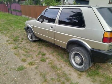 Фольксваген Гольф 1984 в Берегомет на Automoto.ua Бежевый Фольксваген Гольф, объемом двигателя 0 л и пробегом 270 тыс. км за 1200 $, фото 1 на Automoto.ua