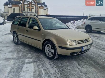 Бежевый Фольксваген Гольф, объемом двигателя 1.6 л и пробегом 351 тыс. км за 3850 $, фото 1 на Automoto.ua