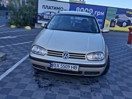 Бежевый Фольксваген Гольф, объемом двигателя 1.6 л и пробегом 315 тыс. км за 3850 $, фото 1 на Automoto.ua