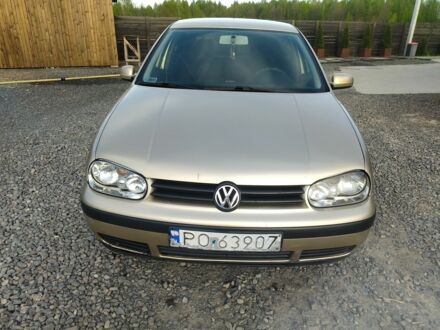 Фольксваген Гольф 2001 у Вараш (Кузнецовськ) на Automoto.ua Бежевий Фольксваген Гольф, об'ємом двигуна 1.9 л та пробігом 400 тис. км за 1700 $, фото 1 на Automoto.ua