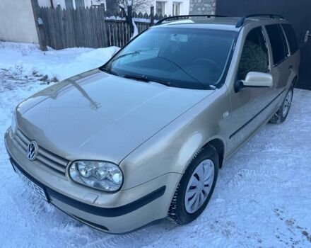 Бежевый Фольксваген Гольф, объемом двигателя 1.6 л и пробегом 245 тыс. км за 4300 $, фото 1 на Automoto.ua