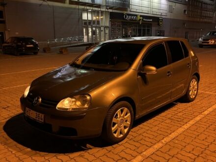 Бежевый Фольксваген Гольф, объемом двигателя 1.6 л и пробегом 266 тыс. км за 2500 $, фото 1 на Automoto.ua