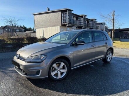 Бежевий Фольксваген Гольф, об'ємом двигуна 0 л та пробігом 103 тис. км за 7800 $, фото 1 на Automoto.ua