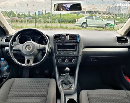 Черный Фольксваген Гольф, объемом двигателя 0 л и пробегом 261 тыс. км за 8600 $, фото 16 на Automoto.ua