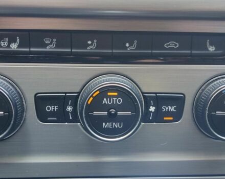 Чорний Фольксваген Гольф, об'ємом двигуна 0 л та пробігом 245 тис. км за 12400 $, фото 13 на Automoto.ua