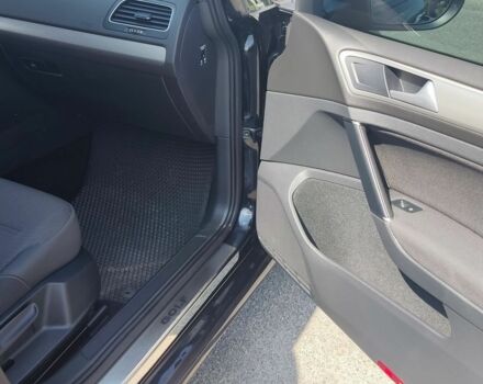 Чорний Фольксваген Гольф, об'ємом двигуна 0 л та пробігом 245 тис. км за 12400 $, фото 17 на Automoto.ua