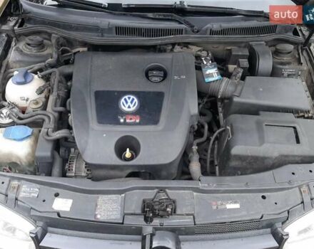 Черный Фольксваген Гольф, объемом двигателя 1.9 л и пробегом 255 тыс. км за 1000 $, фото 13 на Automoto.ua