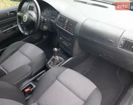 Черный Фольксваген Гольф, объемом двигателя 1.9 л и пробегом 255 тыс. км за 1000 $, фото 10 на Automoto.ua