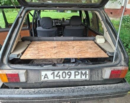 Чорний Фольксваген Гольф, об'ємом двигуна 1.1 л та пробігом 295 тис. км за 1100 $, фото 4 на Automoto.ua