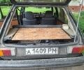 Черный Фольксваген Гольф, объемом двигателя 1.1 л и пробегом 295 тыс. км за 1300 $, фото 4 на Automoto.ua