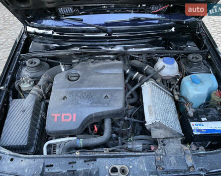 Чорний Фольксваген Гольф, об'ємом двигуна 1.9 л та пробігом 133 тис. км за 2700 $, фото 13 на Automoto.ua