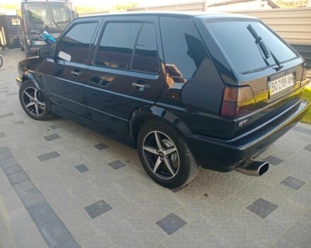 Черный Фольксваген Гольф, объемом двигателя 1.6 л и пробегом 400 тыс. км за 2300 $, фото 6 на Automoto.ua