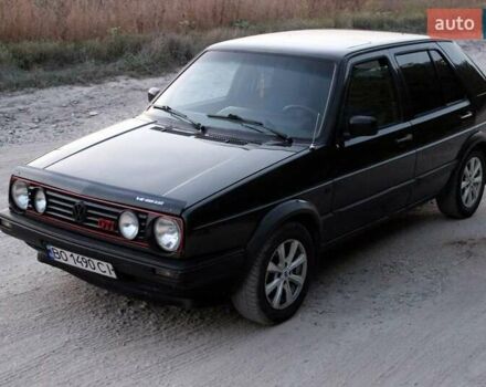 Черный Фольксваген Гольф, объемом двигателя 1.58 л и пробегом 288 тыс. км за 1200 $, фото 4 на Automoto.ua