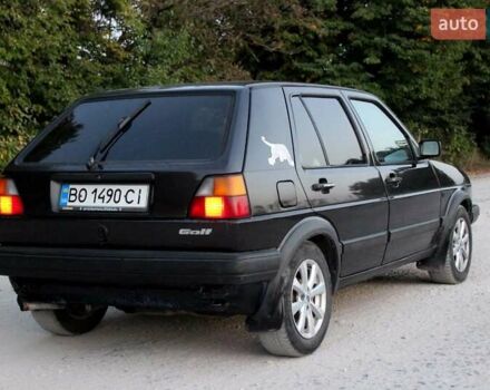 Черный Фольксваген Гольф, объемом двигателя 1.58 л и пробегом 288 тыс. км за 1200 $, фото 1 на Automoto.ua