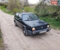 Черный Фольксваген Гольф, объемом двигателя 1.27 л и пробегом 300 тыс. км за 850 $, фото 1 на Automoto.ua