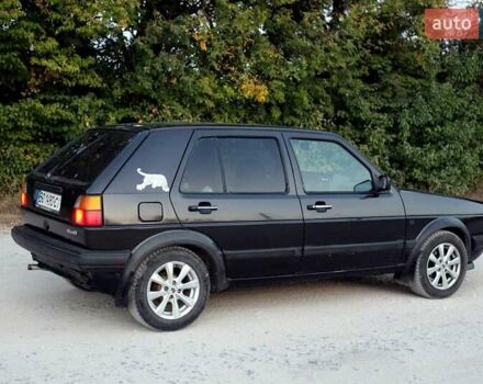 Черный Фольксваген Гольф, объемом двигателя 1.58 л и пробегом 288 тыс. км за 1200 $, фото 5 на Automoto.ua