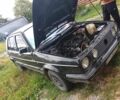 Черный Фольксваген Гольф, объемом двигателя 1.8 л и пробегом 340 тыс. км за 351 $, фото 1 на Automoto.ua