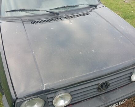 Черный Фольксваген Гольф, объемом двигателя 1 л и пробегом 250 тыс. км за 800 $, фото 3 на Automoto.ua