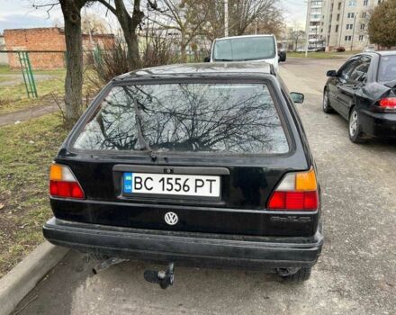 Черный Фольксваген Гольф, объемом двигателя 1.3 л и пробегом 300 тыс. км за 500 $, фото 3 на Automoto.ua
