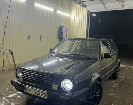 Черный Фольксваген Гольф, объемом двигателя 1.78 л и пробегом 300 тыс. км за 2150 $, фото 1 на Automoto.ua