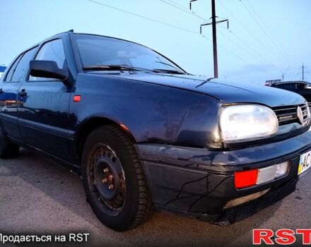 Черный Фольксваген Гольф, объемом двигателя 1.8 л и пробегом 117 тыс. км за 2200 $, фото 1 на Automoto.ua