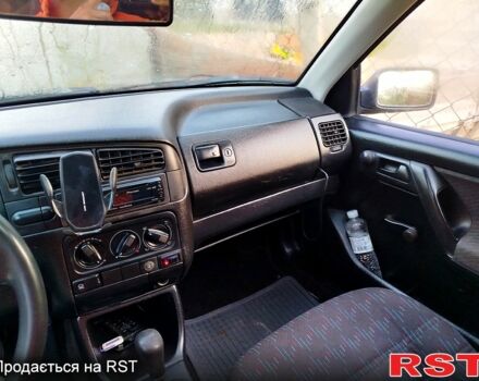 Черный Фольксваген Гольф, объемом двигателя 1.8 л и пробегом 117 тыс. км за 2200 $, фото 7 на Automoto.ua