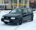 Черный Фольксваген Гольф, объемом двигателя 1.39 л и пробегом 150 тыс. км за 1100 $, фото 3 на Automoto.ua