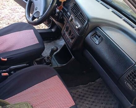 Фольксваген Гольф 1993 в Зборов на Automoto.ua Черный Фольксваген Гольф, объемом двигателя 1.6 л и пробегом 288 тыс. км за 1800 $, фото 5 на Automoto.ua