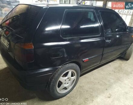 Черный Фольксваген Гольф, объемом двигателя 1.98 л и пробегом 300 тыс. км за 1750 $, фото 3 на Automoto.ua