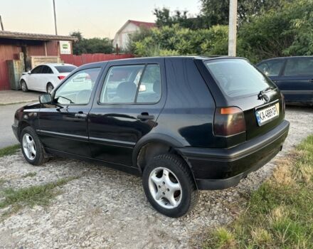 Фольксваген Гольф 1994 у Вышгороде на Automoto.ua Чорний Фольксваген Гольф, об'ємом двигуна 1.6 л та пробігом 250 тис. км за 2500 $, фото 3 на Automoto.ua