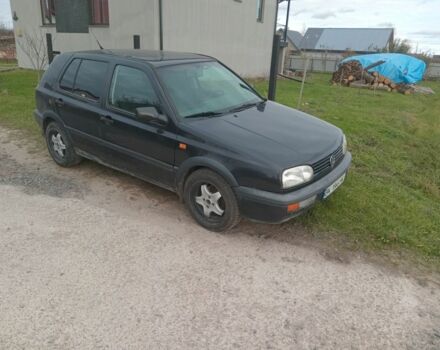 Чорний Фольксваген Гольф, об'ємом двигуна 1.8 л та пробігом 300 тис. км за 1350 $, фото 2 на Automoto.ua