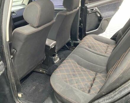 Черный Фольксваген Гольф, объемом двигателя 0 л и пробегом 320 тыс. км за 2600 $, фото 4 на Automoto.ua