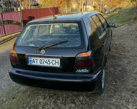Черный Фольксваген Гольф, объемом двигателя 1.78 л и пробегом 169 тыс. км за 1600 $, фото 4 на Automoto.ua