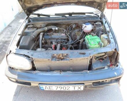 Чорний Фольксваген Гольф, об'ємом двигуна 1.78 л та пробігом 350 тис. км за 900 $, фото 2 на Automoto.ua