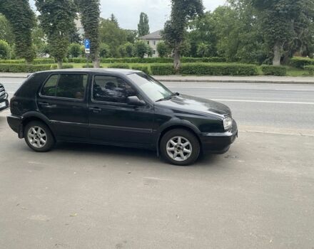 Черный Фольксваген Гольф, объемом двигателя 1.8 л и пробегом 290 тыс. км за 2500 $, фото 5 на Automoto.ua