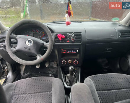 Чорний Фольксваген Гольф, об'ємом двигуна 1.6 л та пробігом 287 тис. км за 2999 $, фото 32 на Automoto.ua
