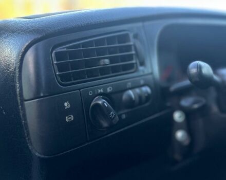 Черный Фольксваген Гольф, объемом двигателя 1.8 л и пробегом 281 тыс. км за 1900 $, фото 7 на Automoto.ua