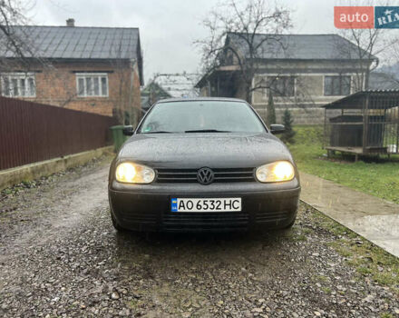 Чорний Фольксваген Гольф, об'ємом двигуна 1.6 л та пробігом 287 тис. км за 2999 $, фото 2 на Automoto.ua