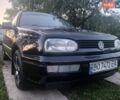 Черный Фольксваген Гольф, объемом двигателя 1.6 л и пробегом 70 тыс. км за 1999 $, фото 1 на Automoto.ua