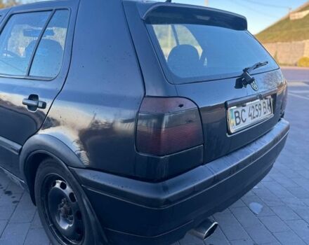 Черный Фольксваген Гольф, объемом двигателя 1.8 л и пробегом 281 тыс. км за 1900 $, фото 9 на Automoto.ua