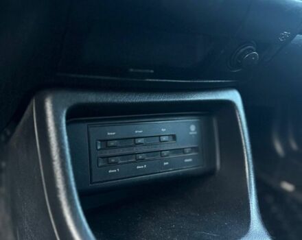 Черный Фольксваген Гольф, объемом двигателя 1.8 л и пробегом 281 тыс. км за 1900 $, фото 16 на Automoto.ua